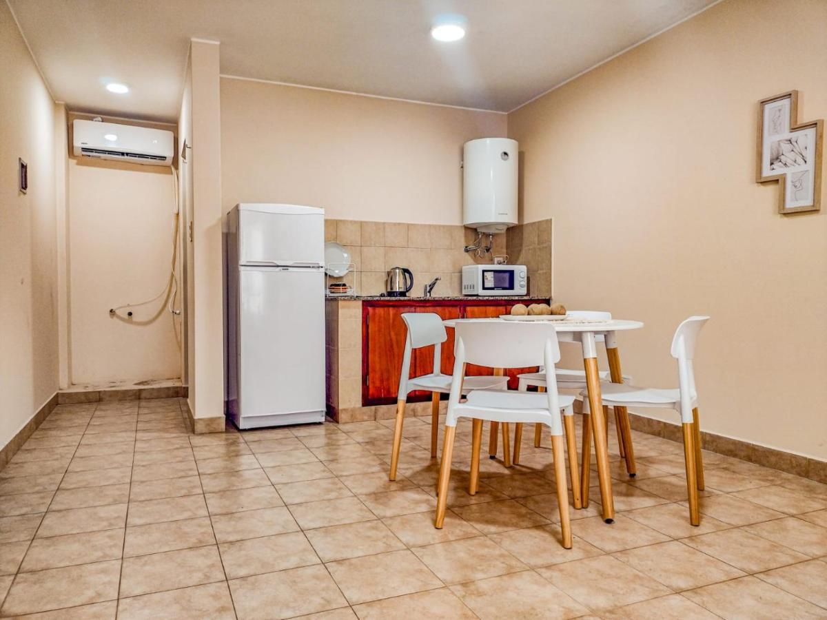 Departamentos Zegada - Cocina Completa - Dos Cuadras Del Centro - Todo Nuevo Appartement San Salvador de Jujuy Buitenkant foto